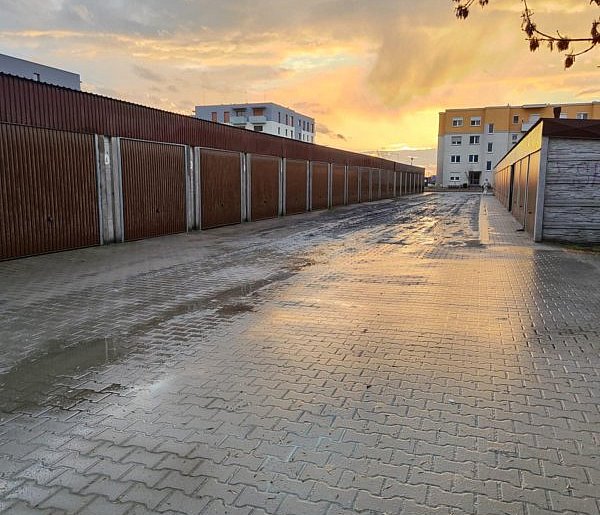 Dostali nowe rachunki i nie mogli uwierzyć. Tyle wzrosła opłata za garaż