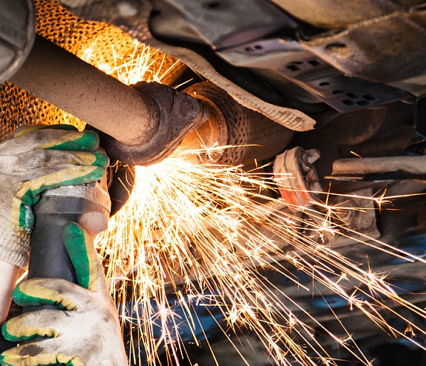 Oddał luksusowe auto do naprawy. Po miesiącach przeżył szok
