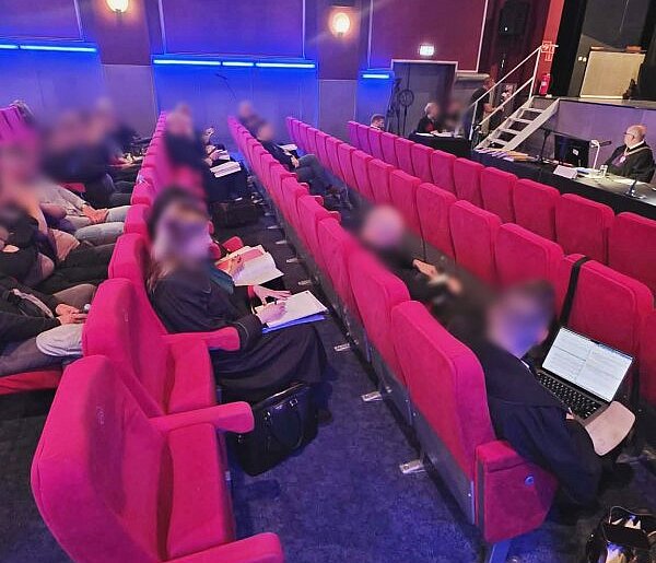 Chlapatucha, H2O i księgowy ru…cz. Tak mieli mówić o dolewaniu wody do mleka