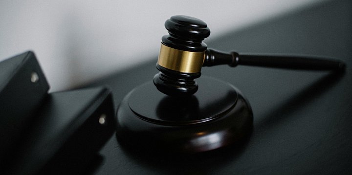 Obwieszczenie o pierwszej licytacji ruchomości-84335