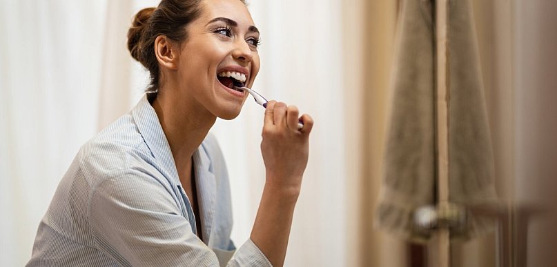 Próchnica – jak powstaje i jak jej zapobiegać?