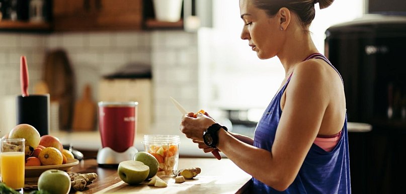 Jak zapotrzebowanie energetyczne wpływa na masę ciała i samopoczucie?
