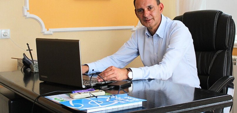 Burmistrz Ponieca zdecydował. Taniej dla "swoich", drożej dla reszty. Chodzi o...