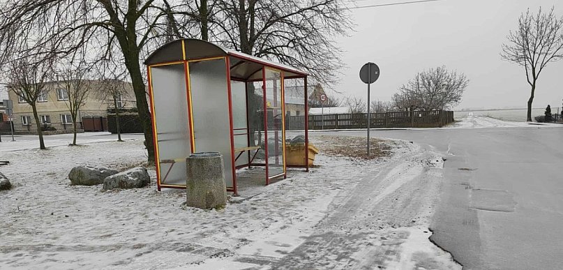 Nie tylko lekcje zostały dziś odwołane! Na drogi nie wyjechały też autobusy...