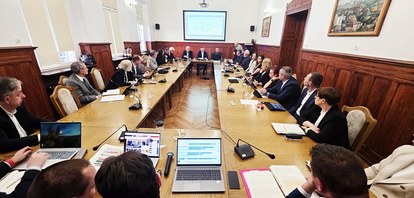 Mówili o tym wszyscy. Tylko radni temat przemilczeli. Jakby nic się nie wydarzyło