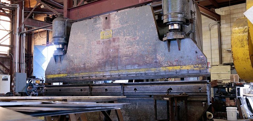 Profesjonalna relokacja maszyny przemysłowej – jak przebiega i ile trwa?