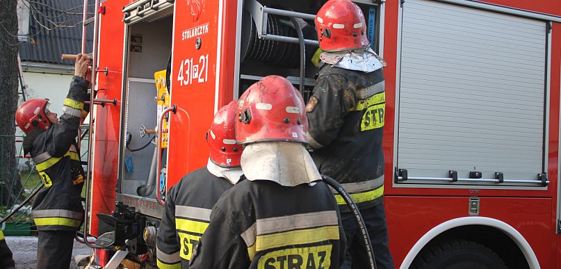 Pożar przy centrum handlowym! Strażacy wykorzystali również specjalną kamerę...