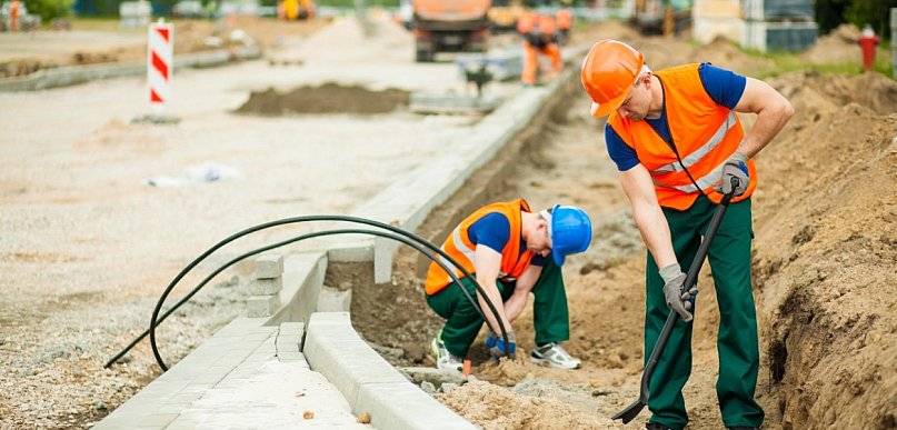 Firma DROGBUD zatrudni operatorów koparko ładowarki