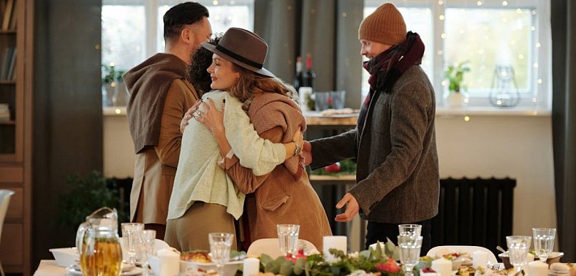 Prezent dla pary z okazji parapetówki. Co im podarować?