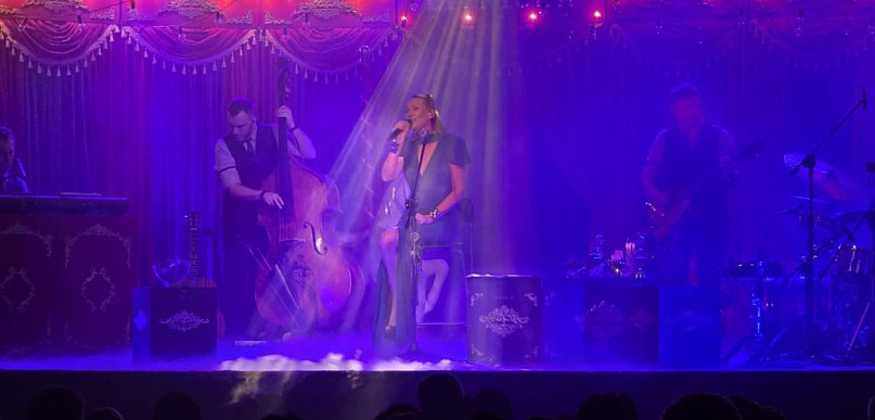 Śpiewała o miłości, ale... Mówiła też o życiu i o tym jak przytłaczała ją sława