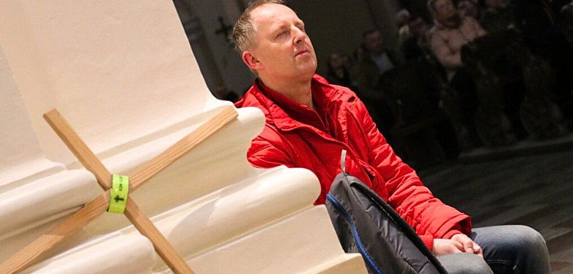 Chodziło o to, by poczuć. Chodziło o to, by nie było wygodnie. I żeby wiedzieć...