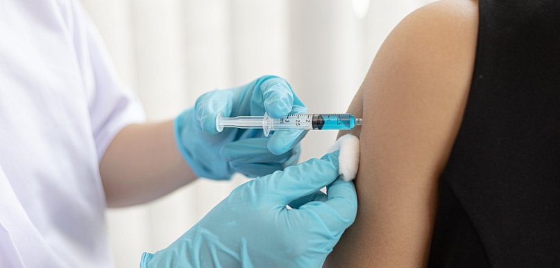 Samorządy pod presją... Do urzędów trafiają petycje przeciwko szczepieniom