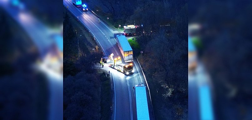 Groźny wypadek, całkowicie sparaliżował ruch na blisko dwie godziny