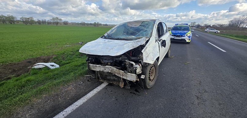 Lany Poniedziałek zaczął się od groźnego wypadku. Jedna osoba poszkodowana