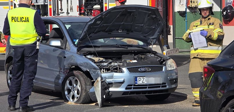 Zderzenie naprzeciwko remizy. Wiadomo, kto zawinił i nie ustąpił pierwszeństwa