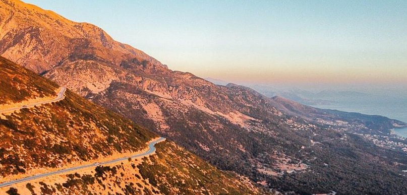 Albańskie Drogi i Budżet – Poradnik dla Kierowców z Polski