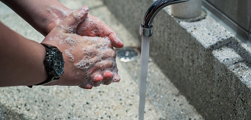 Higiena i ergonomia pracy w zakładach produkcyjnych i kuchniach przemysłowych