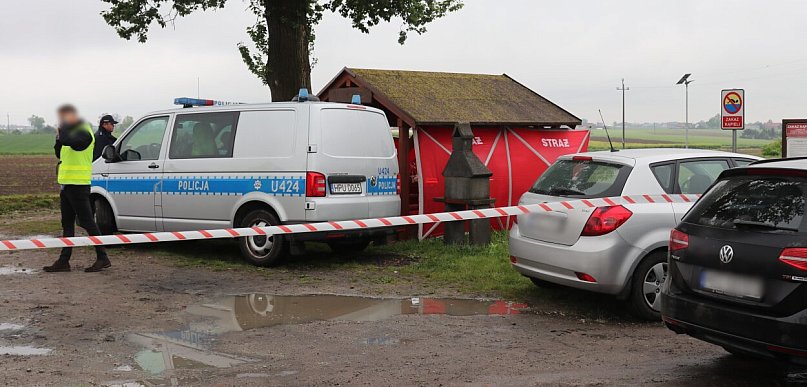 Czy mężczyzna zabił się na oczach policji? Na razie więcej pytań niż odpowiedzi