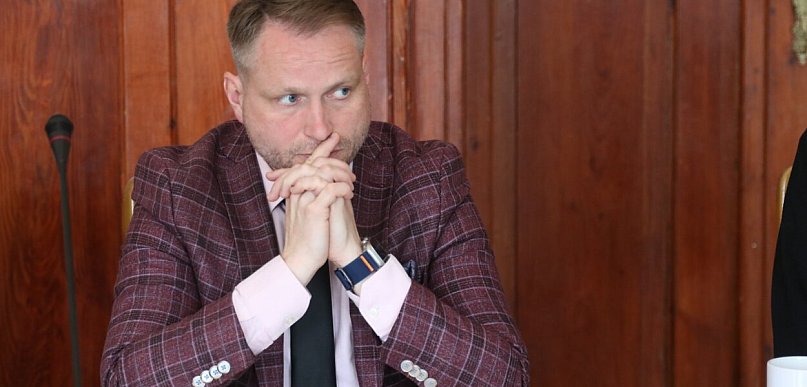 Brzmi ciekawie i obiecująco ale.... Kiedy pytamy o konkrety, tak różowo nie jest