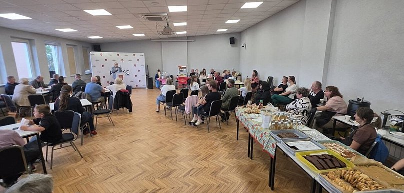 Rozmowy, uśmiechy i pomoc. Tak buduje się lokalną wspólnotę