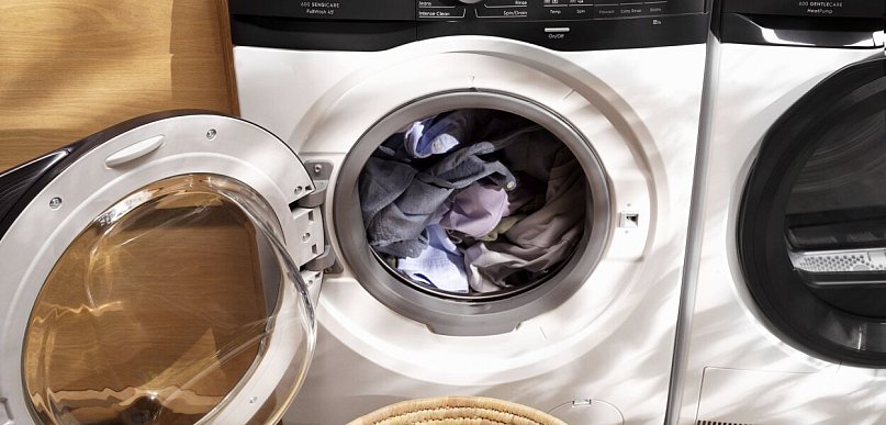 Mniej ustawiania i bardziej dopasowany cykl prania w pralce Electrolux AI WashAssi