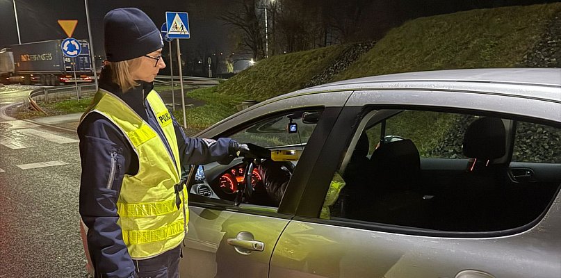 Zaczęli przed świtem. Zatrzymali ponad 1,5 tys. osób. Rekordzistką okazała się... - 84509