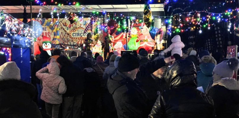 Ktoś przecież musiał zacząć... Za nami pierwszy w powiecie świąteczny jarmark - 84662
