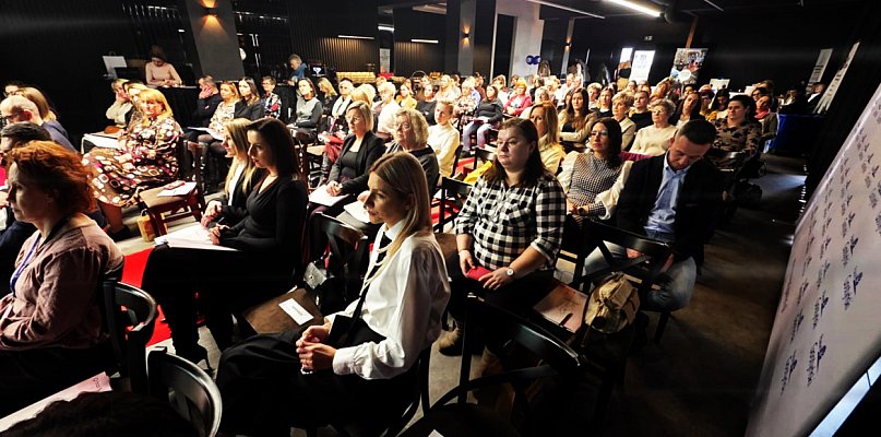 O tym kobiety boją się mówić. Tematy wskazały same, bo profilaktyka kuleje - 84815