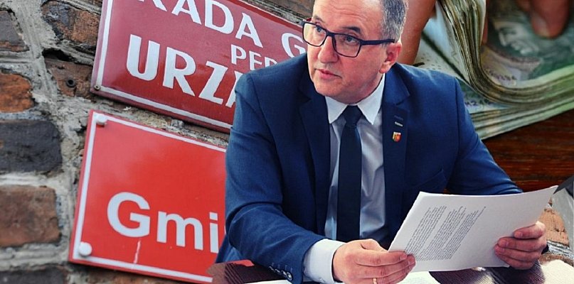 Podwyżka ze wsteczną datą. Wójt ma pełne prawo być zadowolony z takiej decyzji... - 85311