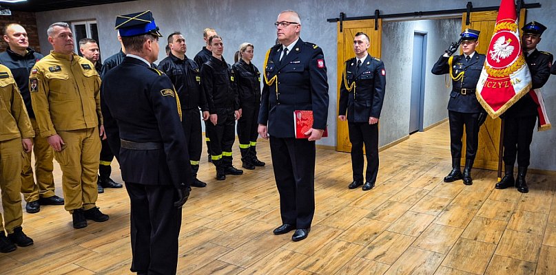Najpierw ślubowanie, teraz szkolenie... Nowy strażak oficjalnie rozpoczął służbę - 85554