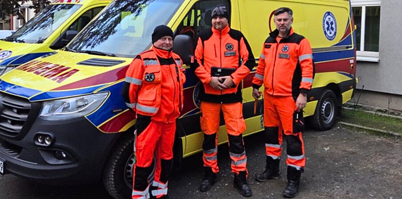 Służba nie drużba. Dzięki nim, w święta możemy czuć się bezpiecznie... - 86071