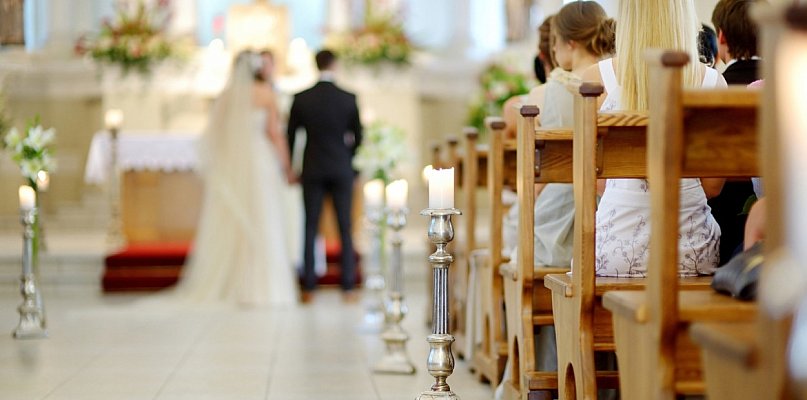 Takiej muzyki na ślubach Kościół nie akceptuje! Msza nie jest koncertem... - 86785