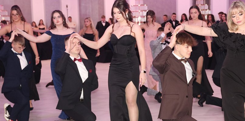 Wyszli na parkiet jako pierwsi. Dzisiejszą noc zapamiętają do końca życia! - 86872