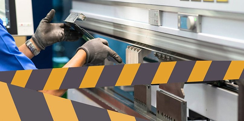 Poważny wypadek przy pracy! Mężczyzna prawdopodobnie już nigdy nie odzyska...