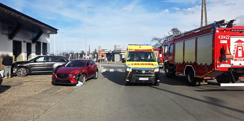 Był pech, były nerwy. Nieudany początek świąt. Do szpitala trafiła 23-latka