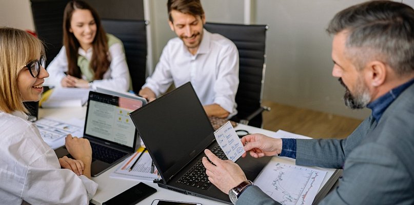 Czy w urzędach pracuje za dużo ludzi? Mamy dane z powiatu gostyńskiego