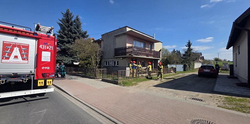 Mieszkańcy zauważyli dym i wezwali straż, ale prawda okazał się zupełnie inna