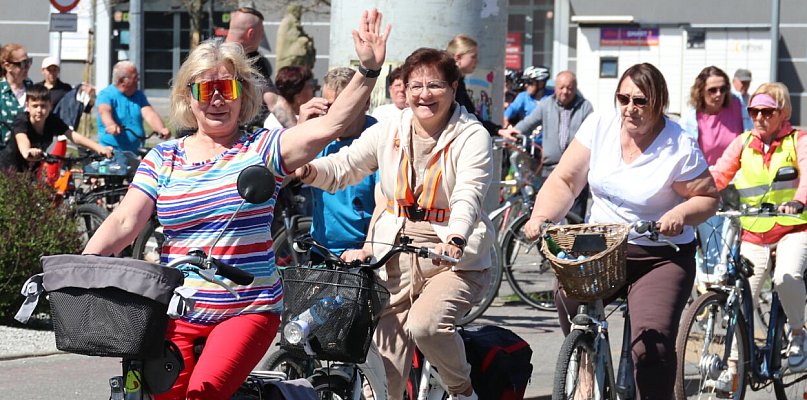 Maj otworzyli na dwóch kółkach i odkrywali miejsca warte zapamiętania