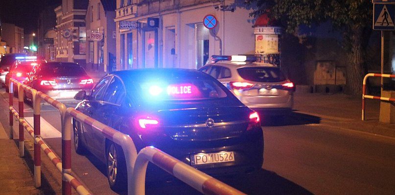 Zatrzymali Hondę w Kunowie. To, co było pod tylną kanapą, pogrążyło pasażera
