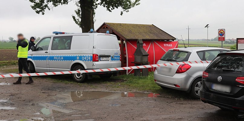 Czy mężczyzna zabił się na oczach policji? Na razie więcej pytań niż odpowiedzi