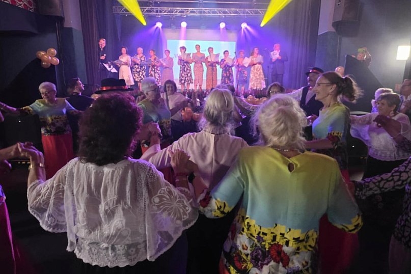 IV Przegląd Piosenki Senioralnej w GOK Hutnik