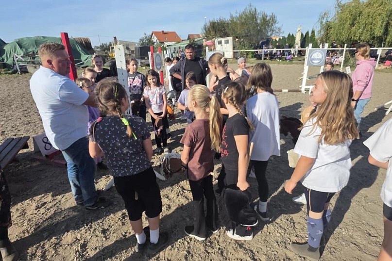 Impreza sąsiedzka w Stajni Dąbrowscy w Smogorzewie