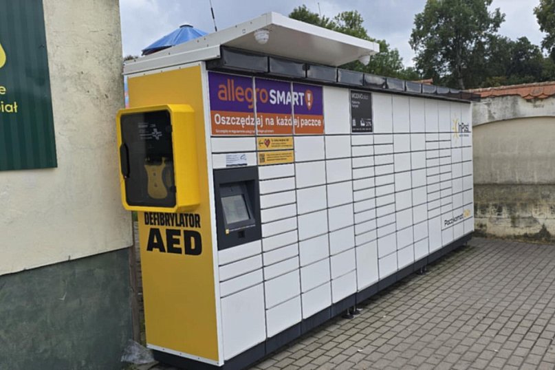 AED na paczkomacie w Łęce Wielkiej