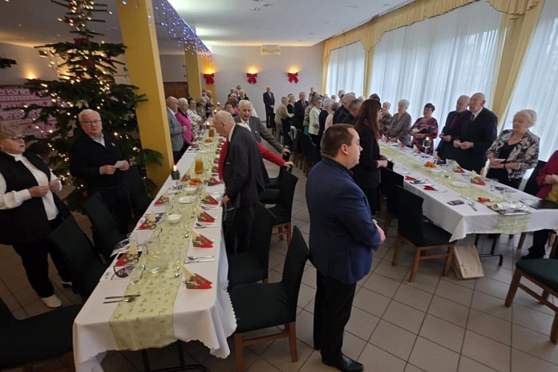 Wigilia najstarszych członków PZEiR w Gostyniu