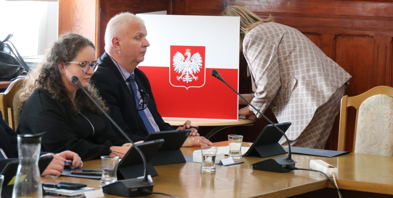 Mieli działać lokalnie, skutecznie, dla ludzi. Czy mogą dziś świętować? SONDAŻ