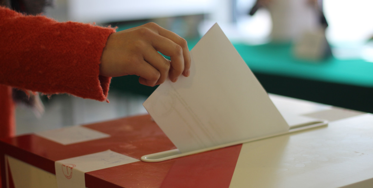 W naszym sondażu idą łeb w łeb! Kto wygra wybory w powiecie gostyńskim?