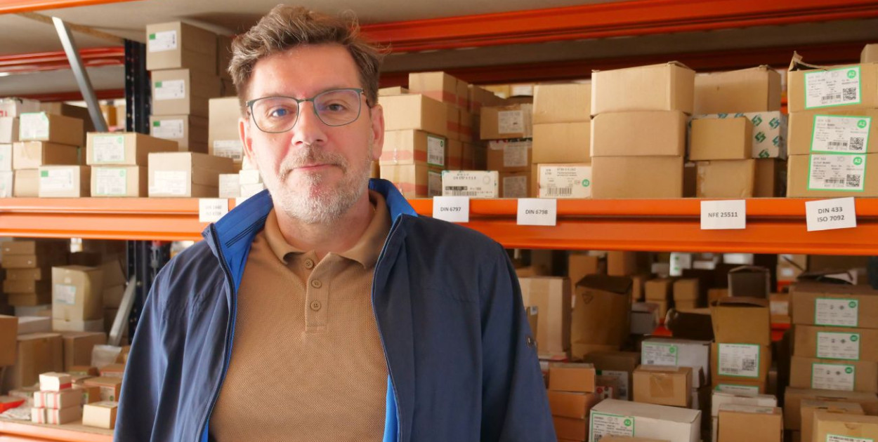 Na magazynach mają tego miliony, ale... Nie dzielą ludzi na ważnych i mniej ważnyc