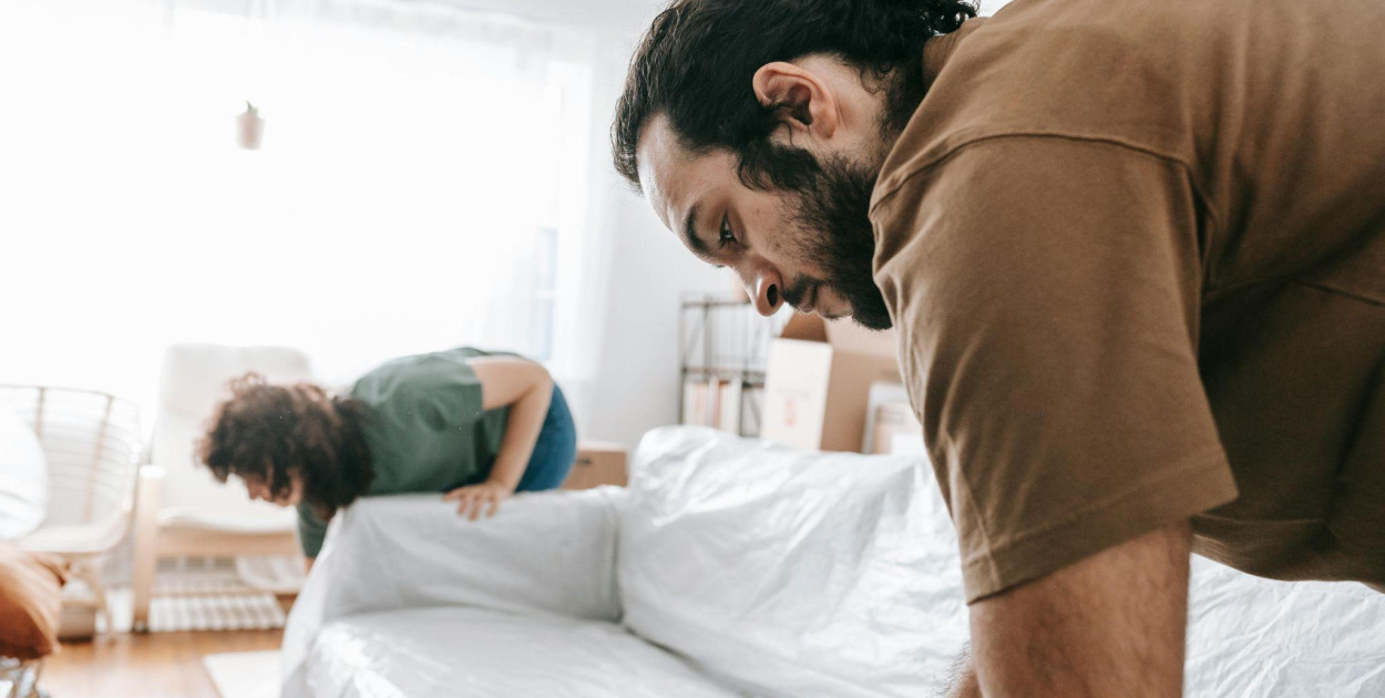 Z Gostynia do Warszawy bez chaosu: jak ogarnąć przechowywanie rzeczy przy przeprow