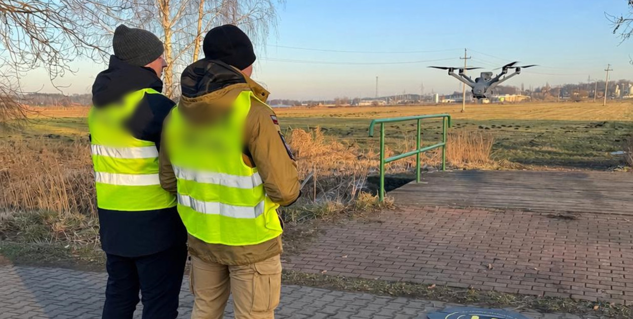 Z góry widać więcej... Mają być jak dodatkowa para oczu podczas akcji