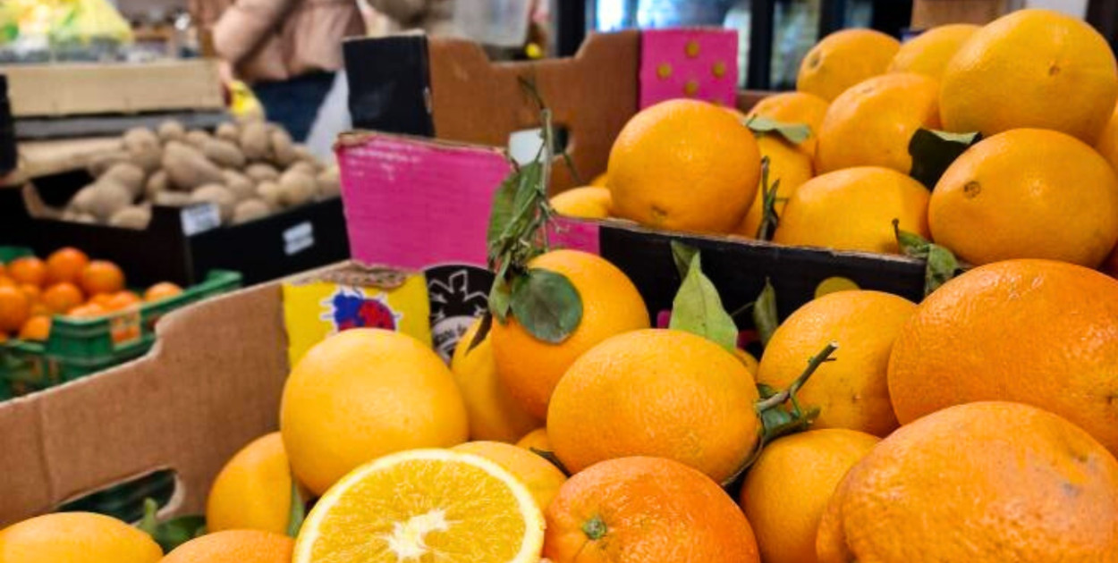 To nie ściema! Chcą rozdać tonę ekologicznych pomarańczy. Za darmo! Wiemy gdzie...